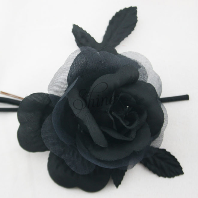 Medium Rose with Leaves Black – Shine Trimmings & Fabrics