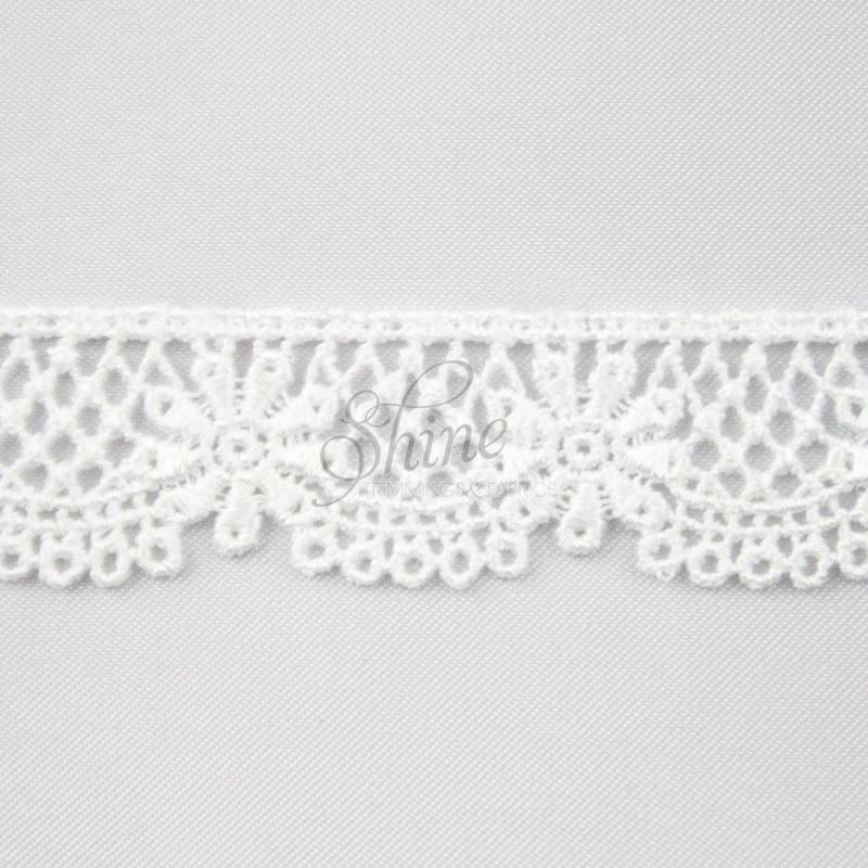 Guipure Lace Trimming 41085 Crosshatch Scallop White | Shine Trimmings ...