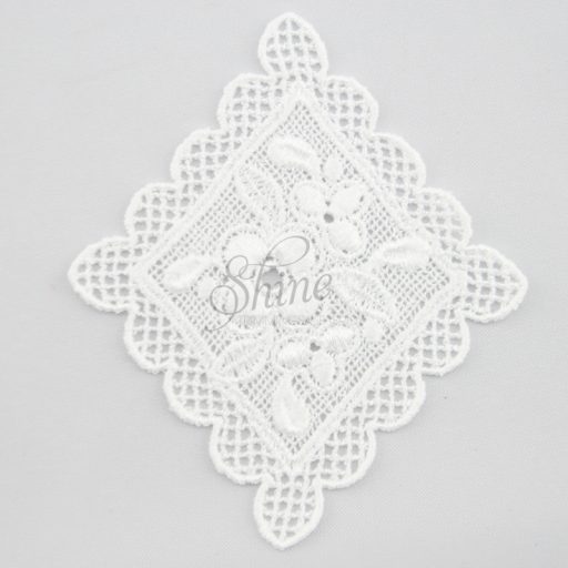 Vintage Inspired Floral Diamond Guipure Lace Motif