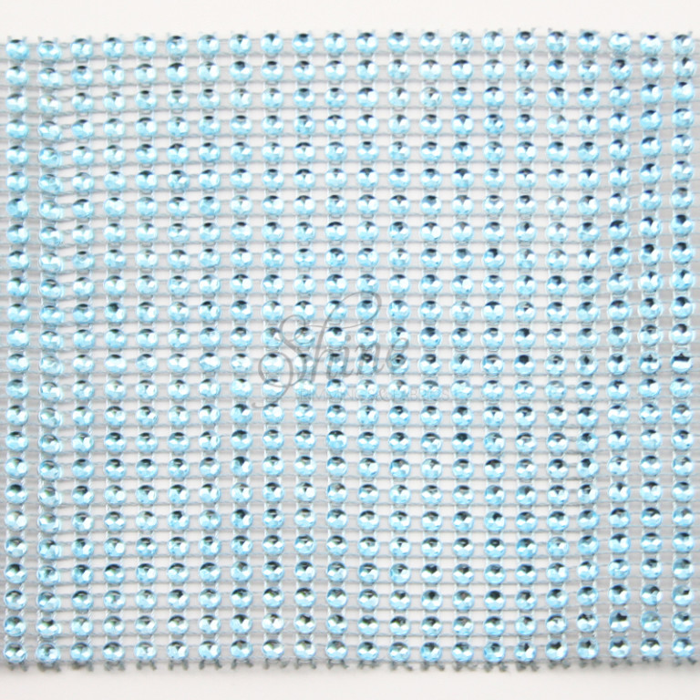 Mesh Plastic Trim 4.5″ Pale Blue Shine Trimmings & Fabrics