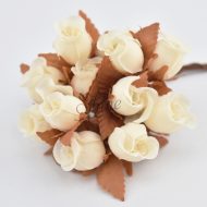 Bunch of Small Rosebuds Dry Cream