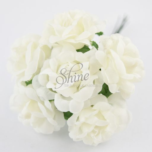 Bunch of Medium Roses Ivory