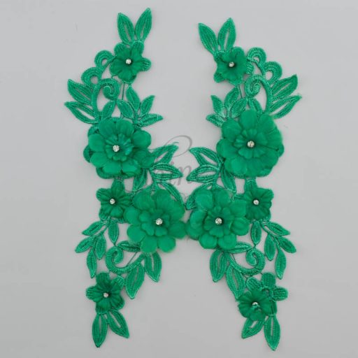 Large Swirl 3D Motif with Diamantes Pair Emerald #02-1