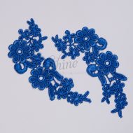 Field of Daisies Royal Lace Motif Pair