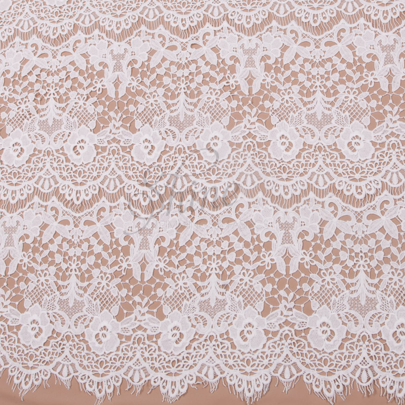 Heavy Guipure Rose Lace – White | Shine Trimmings & Fabrics